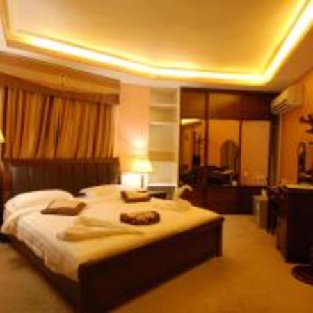 7 Wonders Hotel Wadi Musa Exterior photo
