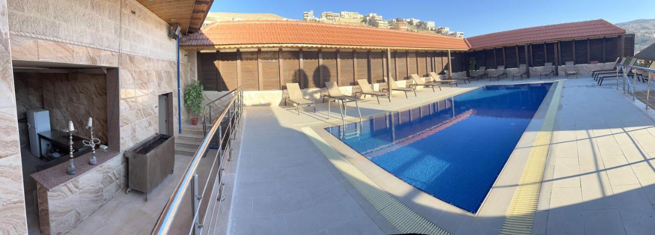 7 Wonders Hotel Wadi Musa Exterior photo